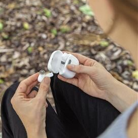 SKOLE - @memorii TWS UV-C Earbuds with Sterilization Case