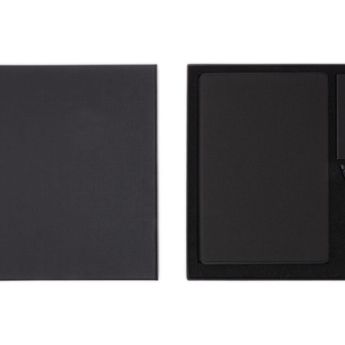 CHANGE ZERO Sustainable Gift Set with Refillable Notebook, Pen & Cardholder - Black