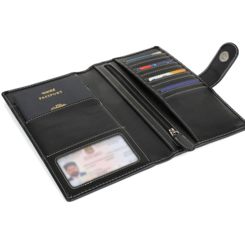 RINN - eco-neutral® Cactus Leather Travel Wallet